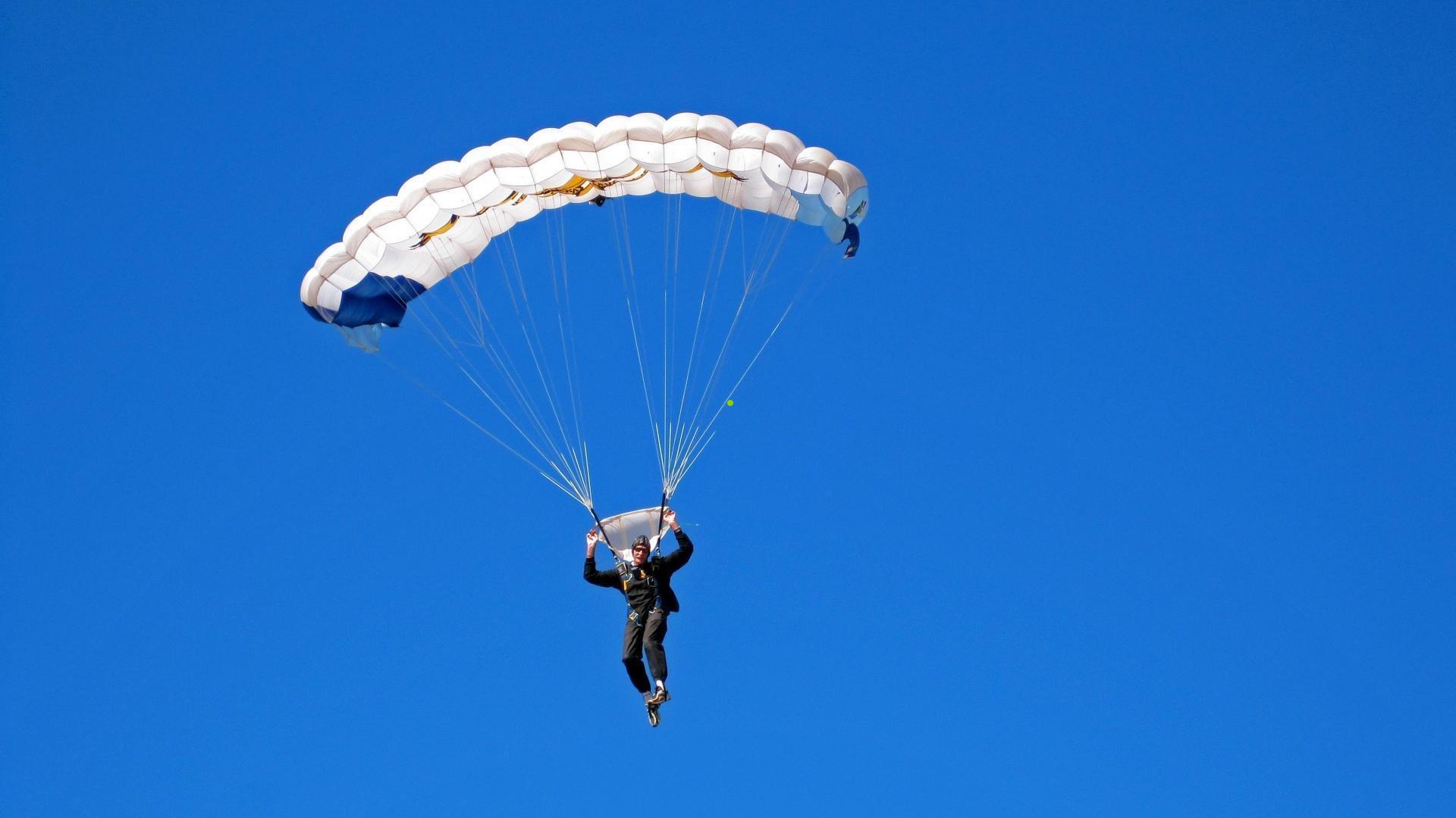 失败专家救急，利物浦不解雇斯洛特的背后逻辑