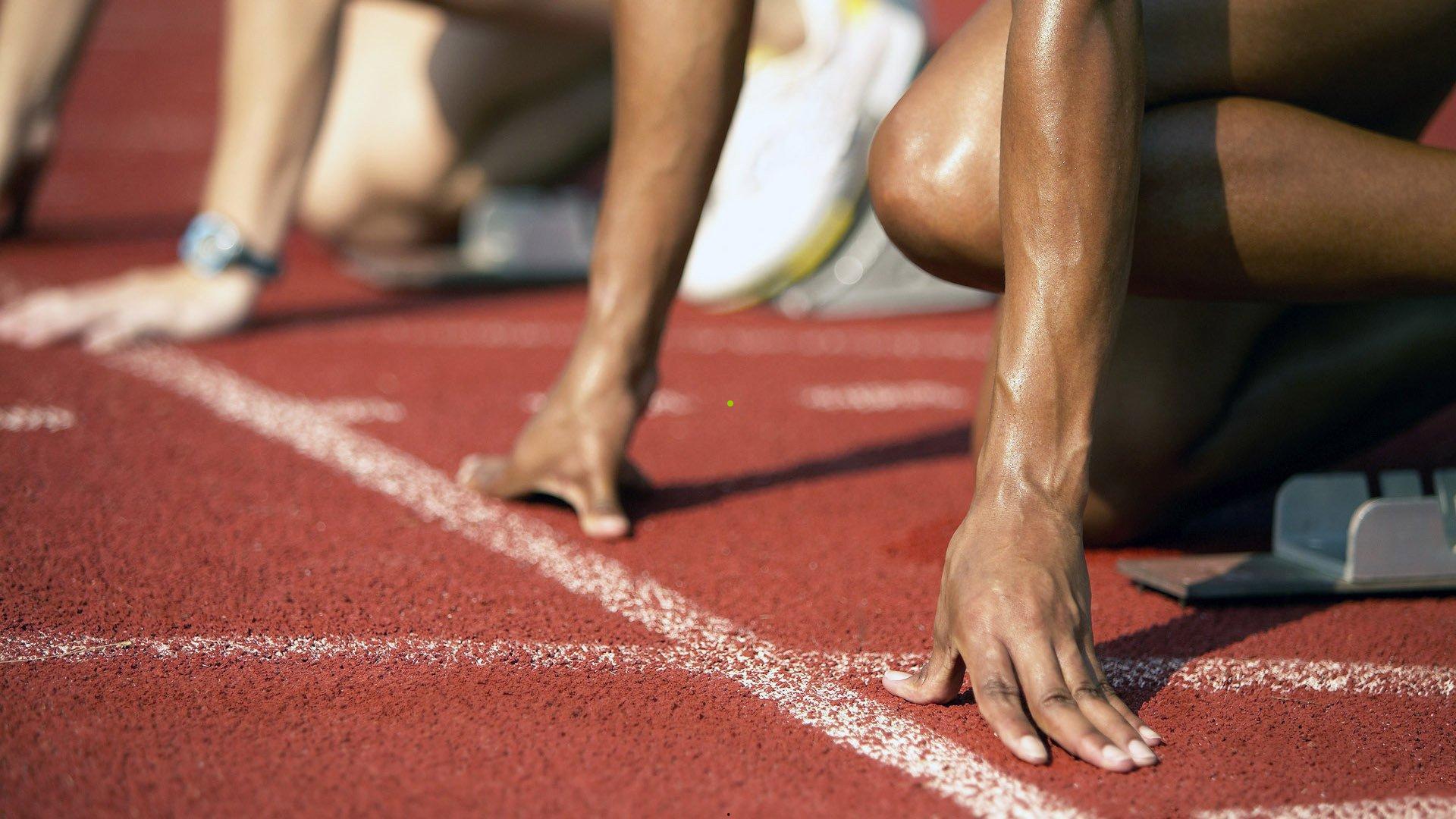 申花憾负沧州雄狮，九场不败纪录作古，裁判两次关键判罚掀起波澜